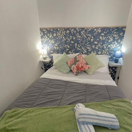 Joli Appartement Avec Piscine Sète Exteriér fotografie